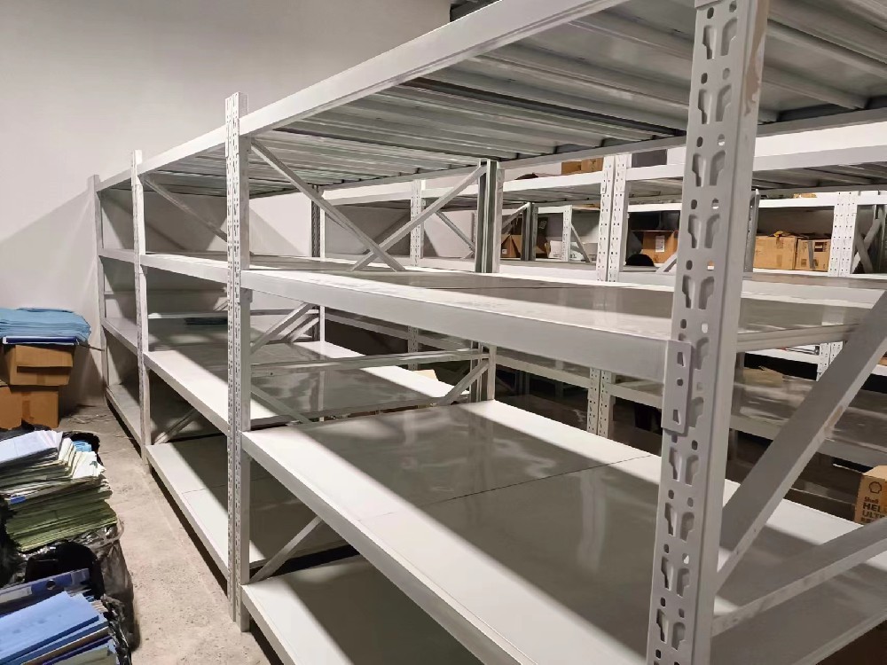 重型倉儲(chǔ)貨架安裝